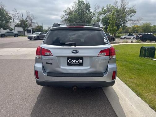 2013 Subaru Outback 2.5i Limited