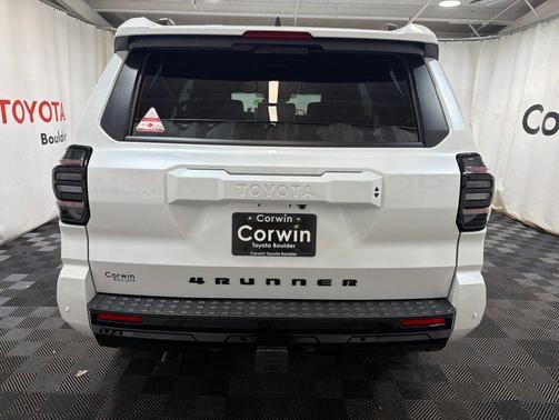 Wind Chill Pearl 2026 Toyota 4Runner TRD Sport