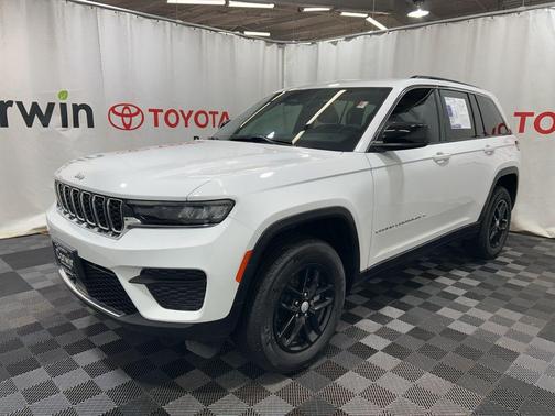 2024 Jeep Grand Cherokee Laredo