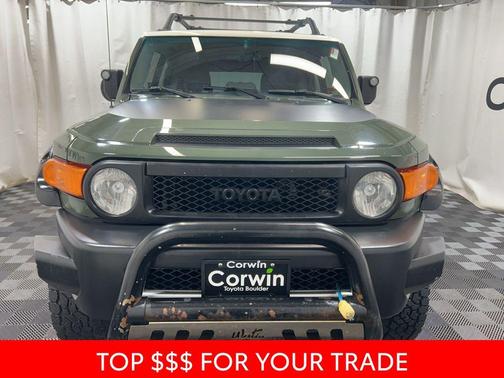 2014 Toyota FJ Cruiser Base