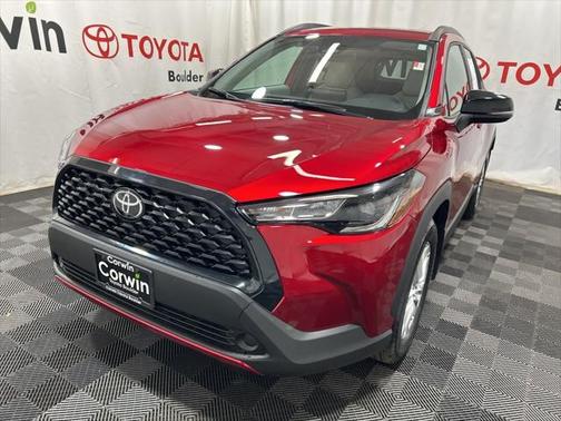 2025 Toyota Corolla Cross LE