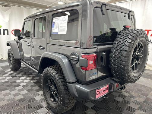 2025 Jeep Wrangler 4xe Willys