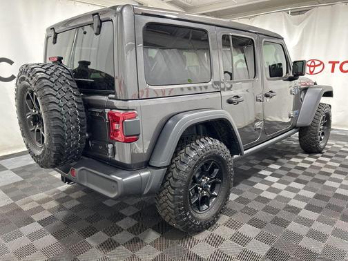 2025 Jeep Wrangler 4xe Willys
