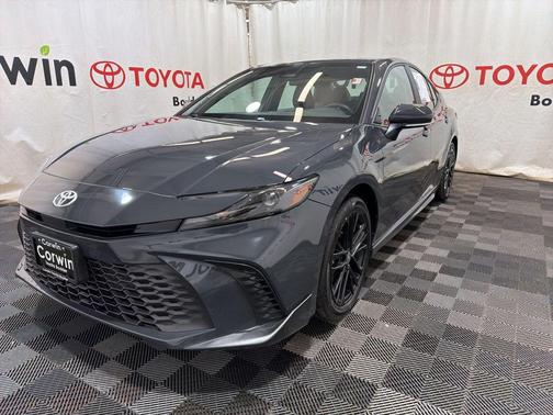 Underground 2026 Toyota Camry SE