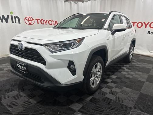 2021 Toyota RAV4 Hybrid XLE