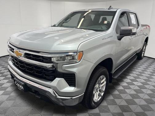 Silver Ice Metallic 2022 Chevrolet Silverado 1500 LT