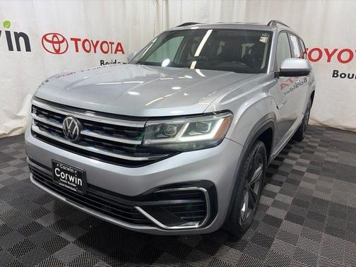 Pyrite Silver Metallic 2021 Volkswagen Atlas 3.6L SE w/Technology