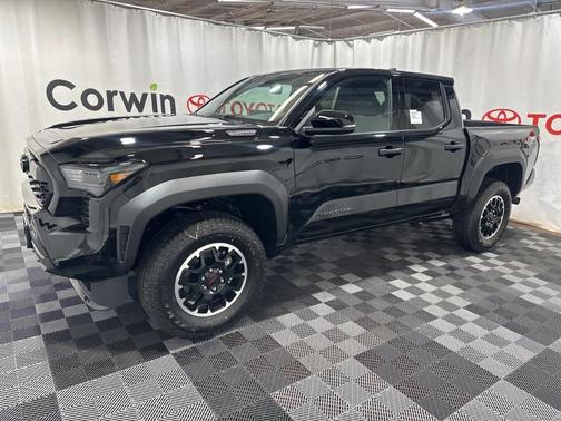 2025 Toyota Tacoma TRD Off Road