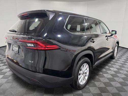 Midnight Black Metallic 2025 Toyota Grand Highlander XLE