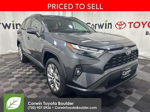 2025 Toyota RAV4 XLE Premium