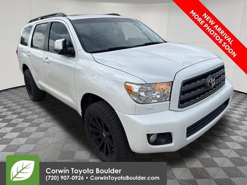 Blizzard Pearl 2016 Toyota Sequoia Platinum