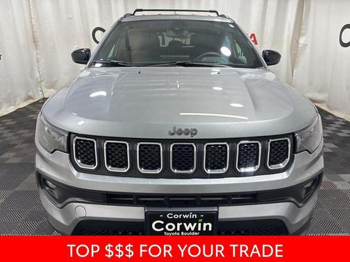 Billet Silver Metallic Clearcoat 2023 Jeep Compass Latitude