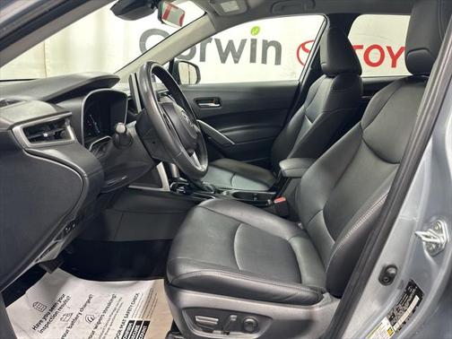 2024 Toyota Corolla Cross XLE
