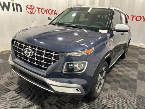 2024 Hyundai VENUE Limited