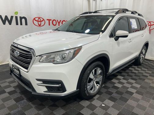 Crystal White Pearl 2019 Subaru Ascent Premium 8-Passenger