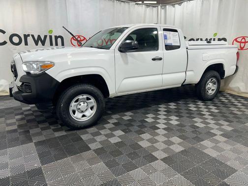 White 2022 Toyota Tacoma SR
