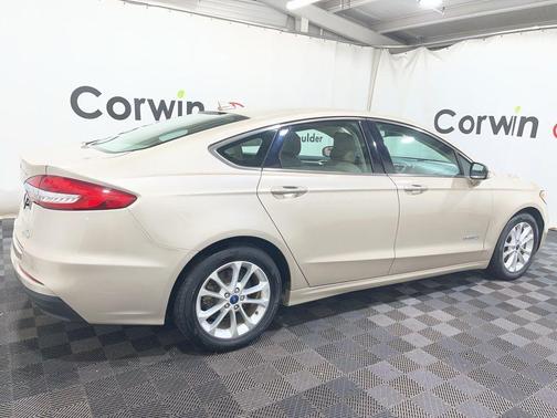 2019 Ford Fusion Hybrid SEL