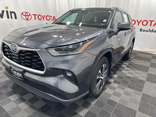 2021 Toyota Highlander Hybrid XLE