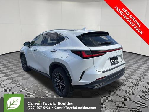 White Pearl 2025 Lexus NX 350h Premium