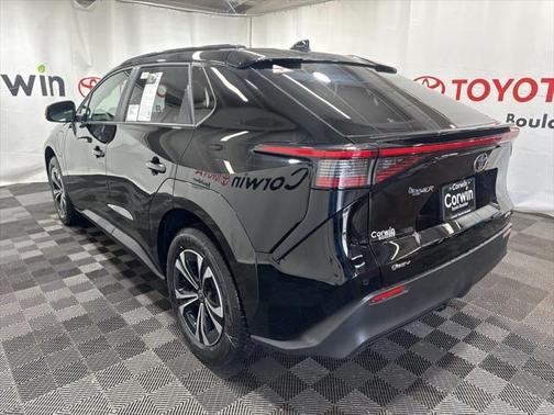2025 Toyota bZ4X XLE