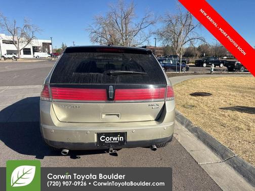 2010 Lincoln MKX Base