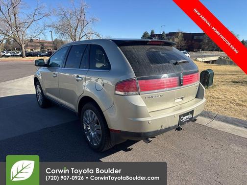 2010 Lincoln MKX Base