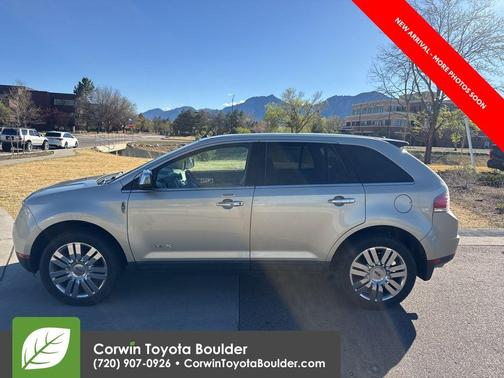 2010 Lincoln MKX Base