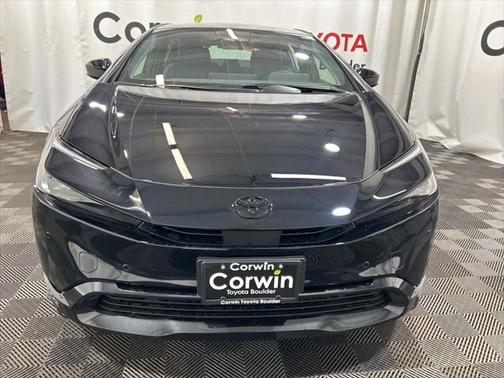 2025 Toyota Prius L