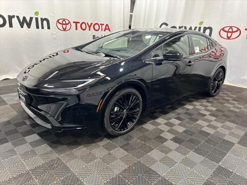 2025 Toyota Prius L