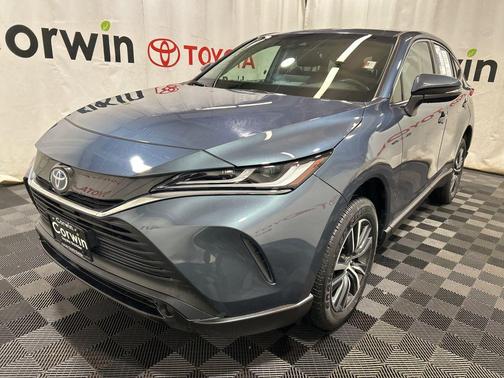 2023 Toyota Venza LE