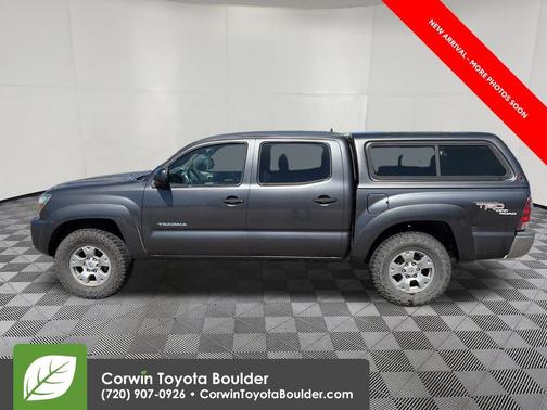 Magnetic Gray Metallic 2009 Toyota Tacoma Double Cab