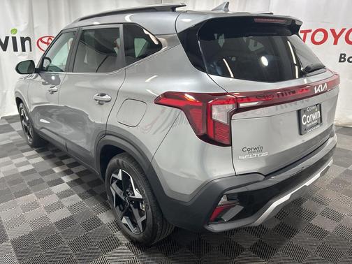 2024 Kia Seltos EX