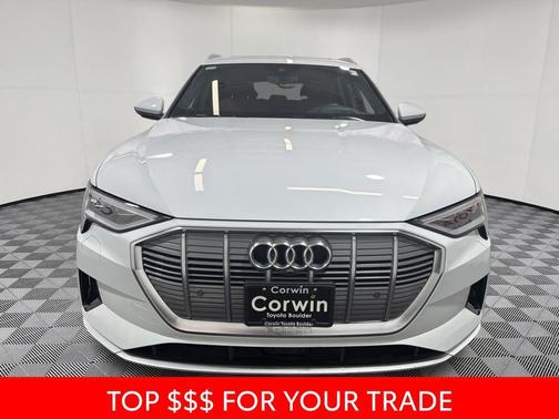 Glacier White Metallic 2019 Audi e-tron Premium Plus