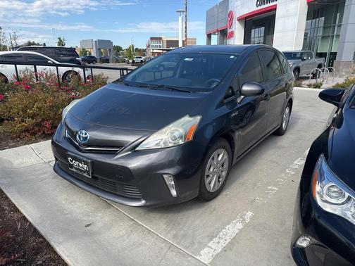 2014 Toyota Prius v Three