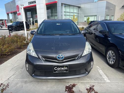 2014 Toyota Prius v Three