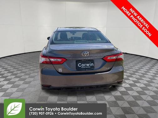 Predawn Gray Mica 2018 Toyota Camry LE
