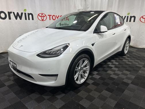 2021 Tesla Model Y Long Range Dual Motor All-Wheel Drive