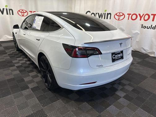 2020 Tesla Model 3 Performance