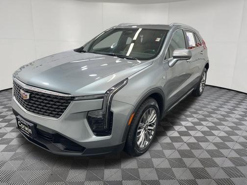 Argent Silver Metallic 2025 Cadillac XT4 Premium Luxury