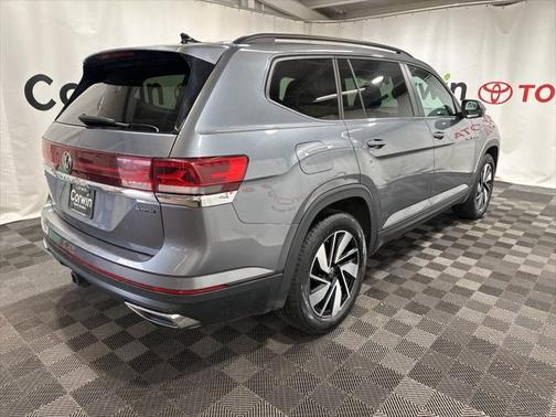 2024 Volkswagen Atlas 2.0T SE w/Technology 4MOTION
