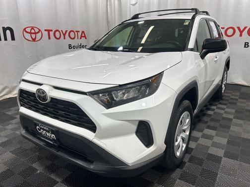 2020 Toyota RAV4 LE