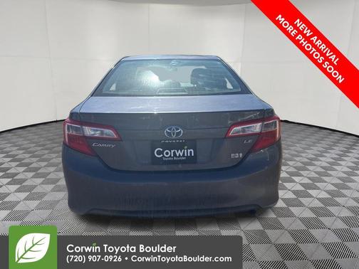 Magnetic Gray Metallic 2013 Toyota Camry Hybrid LE
