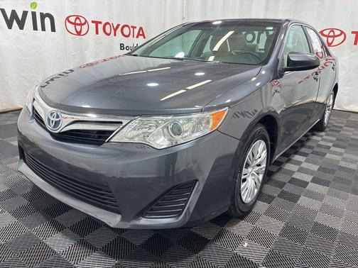 Magnetic Gray Metallic 2013 Toyota Camry Hybrid LE