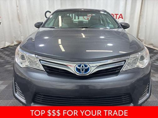 Magnetic Gray Metallic 2013 Toyota Camry Hybrid LE