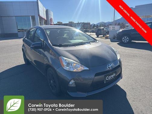 2013 Toyota Prius c Three