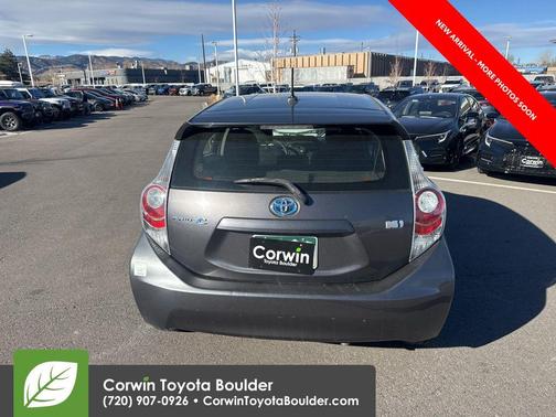 2013 Toyota Prius c Three