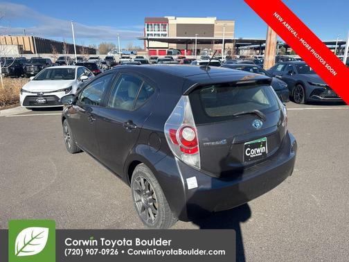 2013 Toyota Prius c Three