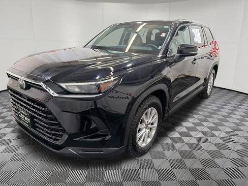 Midnight Black Metallic 2024 Toyota Grand Highlander XLE