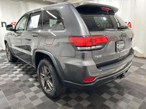 2016 Jeep Grand Cherokee 75th Anniversary