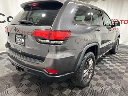 2016 Jeep Grand Cherokee 75th Anniversary